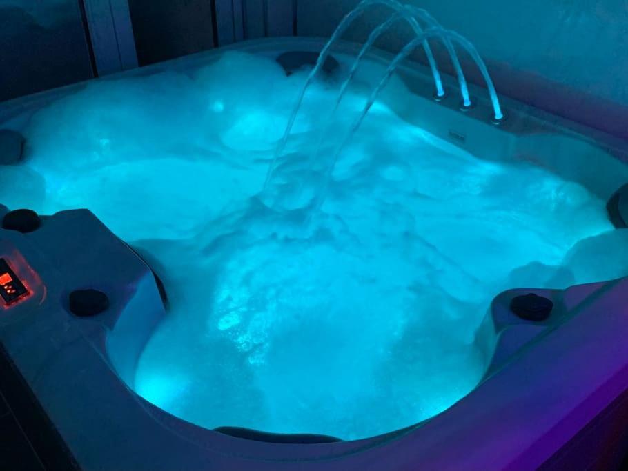 Apartamento Perfect Couple Retreat To Unwind&Relax With Hottub Peacehaven Exterior foto